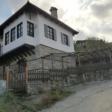 πέτρινο αρχοντικό Feriehus Panteleimon